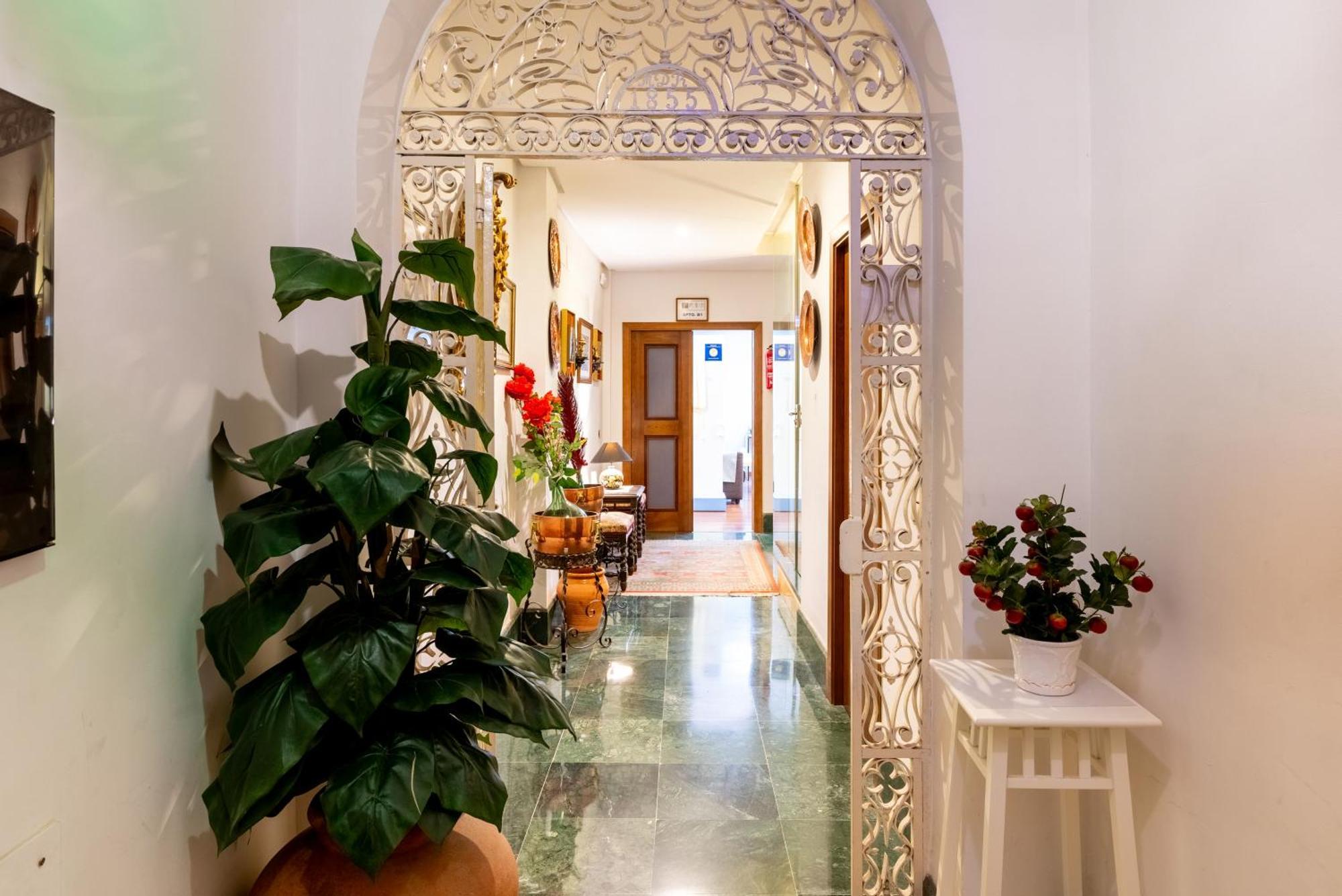 Apartment Alameda Sevilla Eksteriør bilde