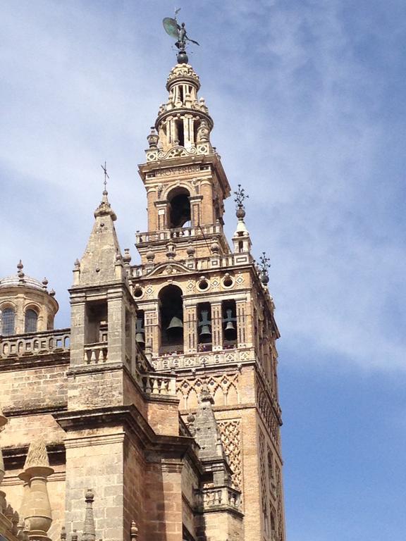 Apartment Alameda Sevilla Eksteriør bilde